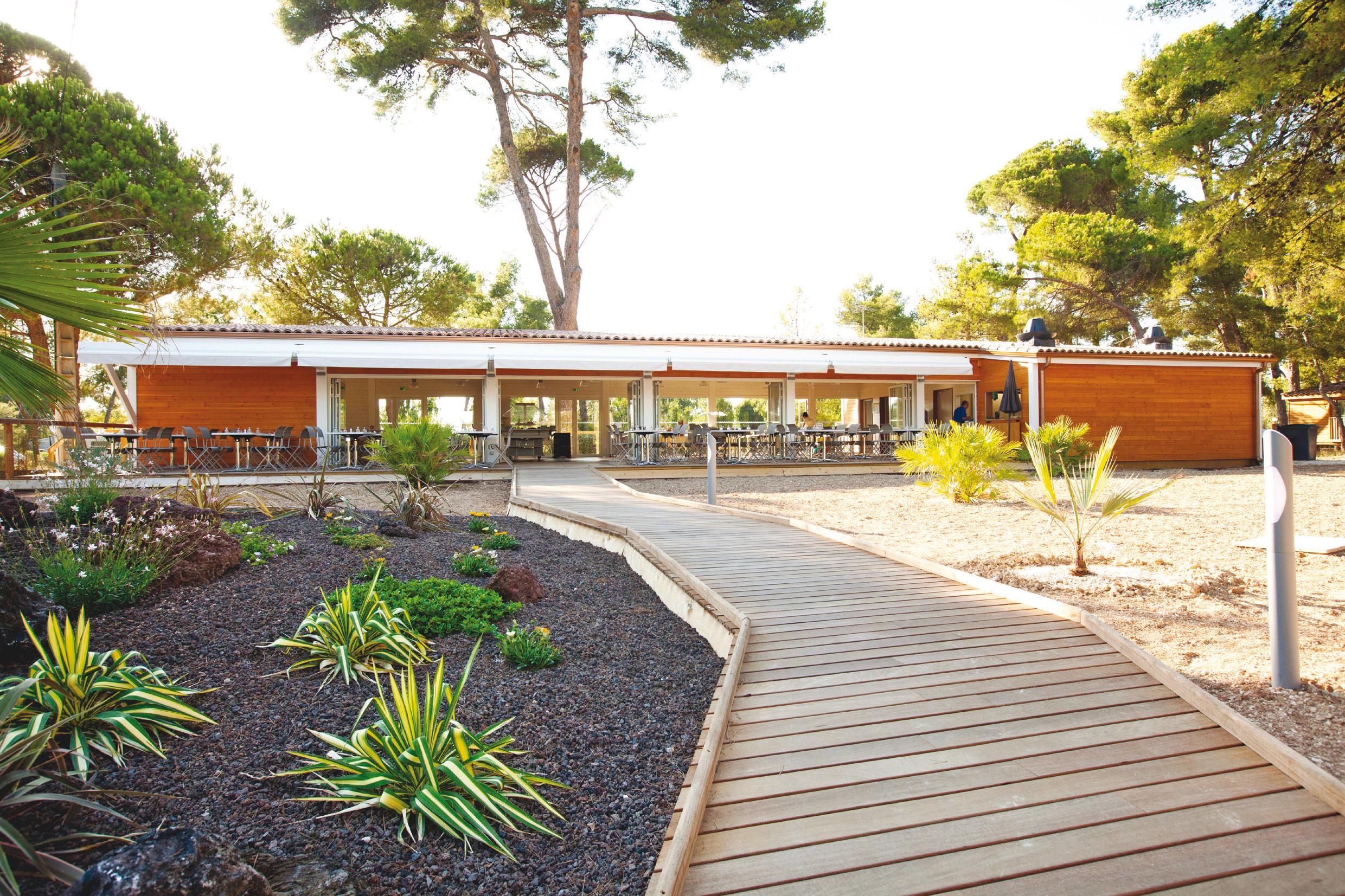 Hotel Club Le Plein Sud Vacances Bleues Йер Экстерьер фото