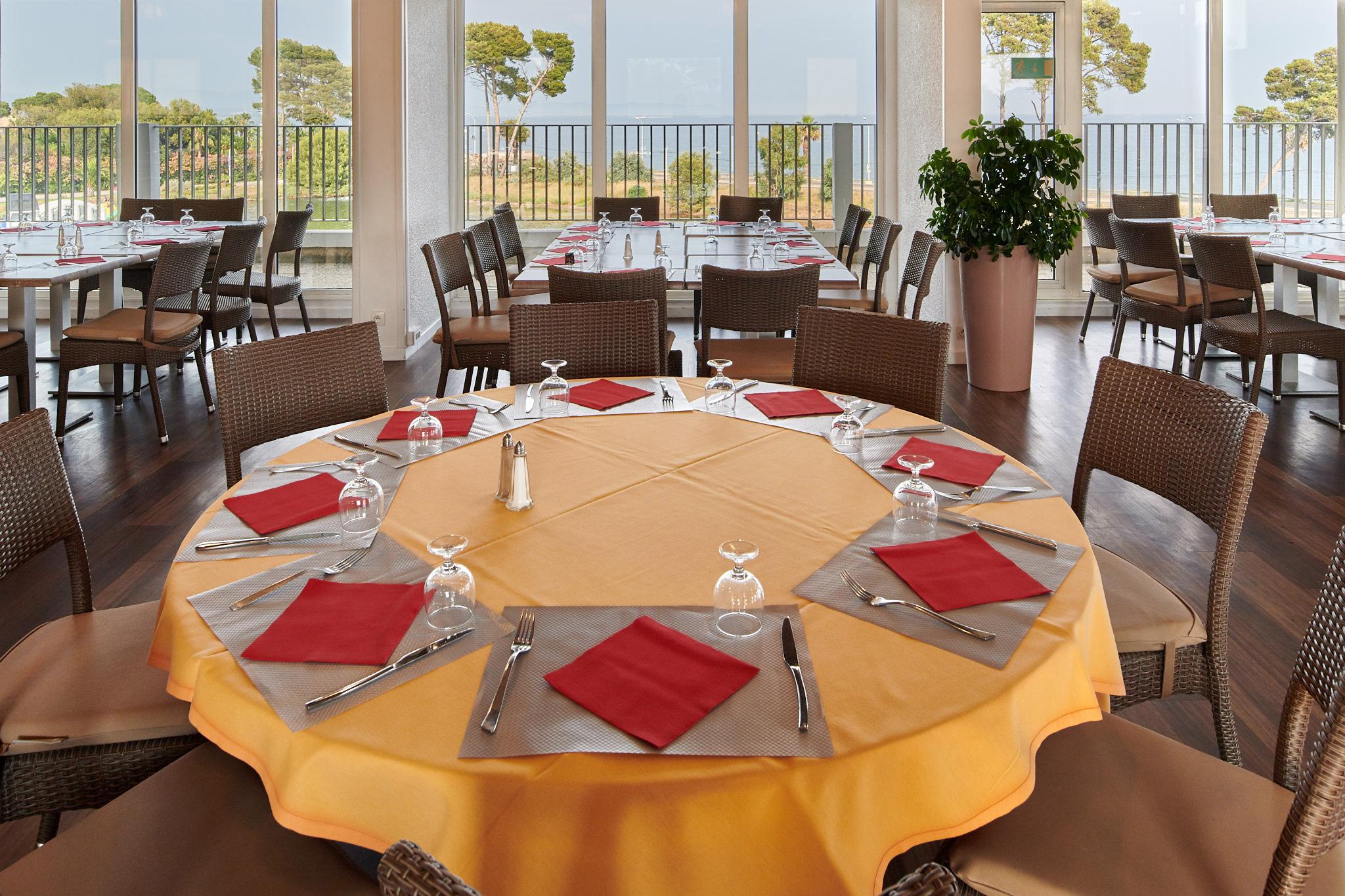 Hotel Club Le Plein Sud Vacances Bleues Йер Экстерьер фото