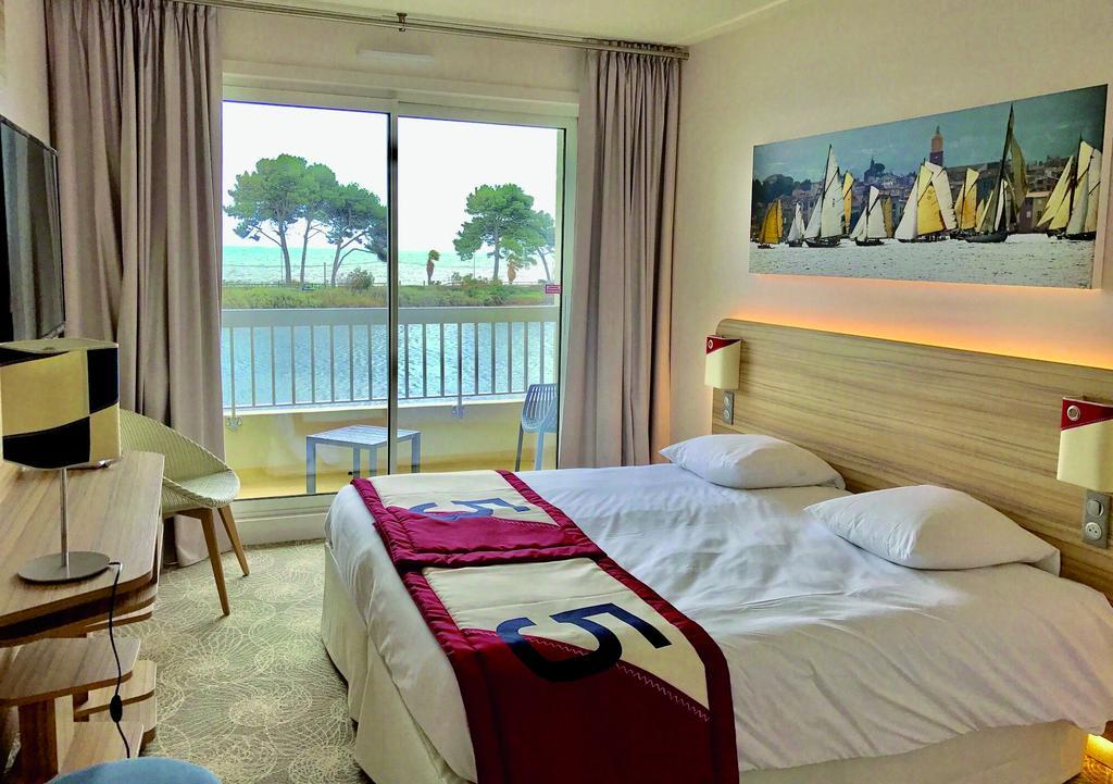 Hotel Club Le Plein Sud Vacances Bleues Йер Экстерьер фото
